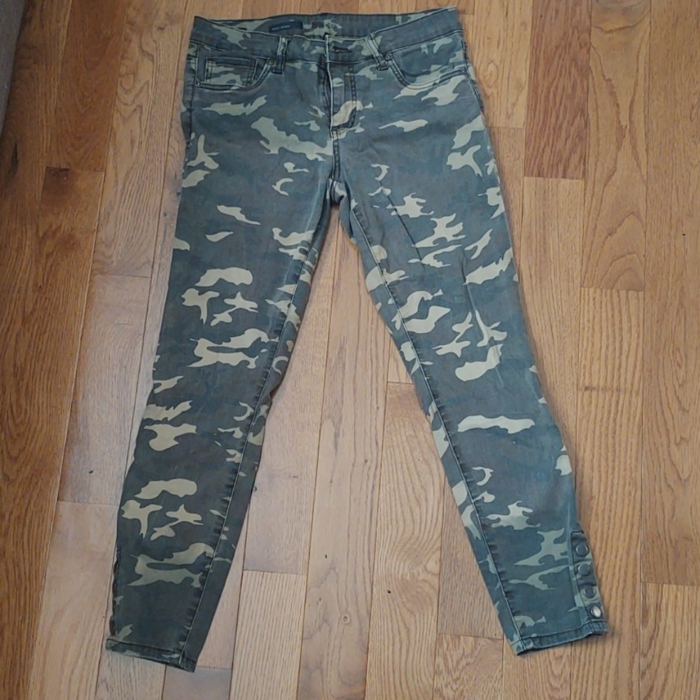 Kut from the Kloth camo skinny jeans